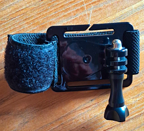 Wrist mount for gopro hero - for,