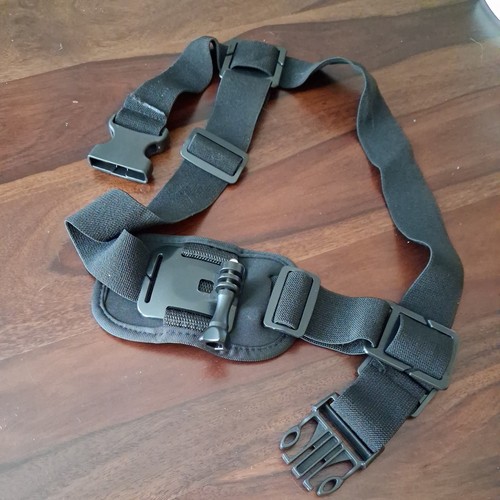 Shoulder strap mount chest - ,